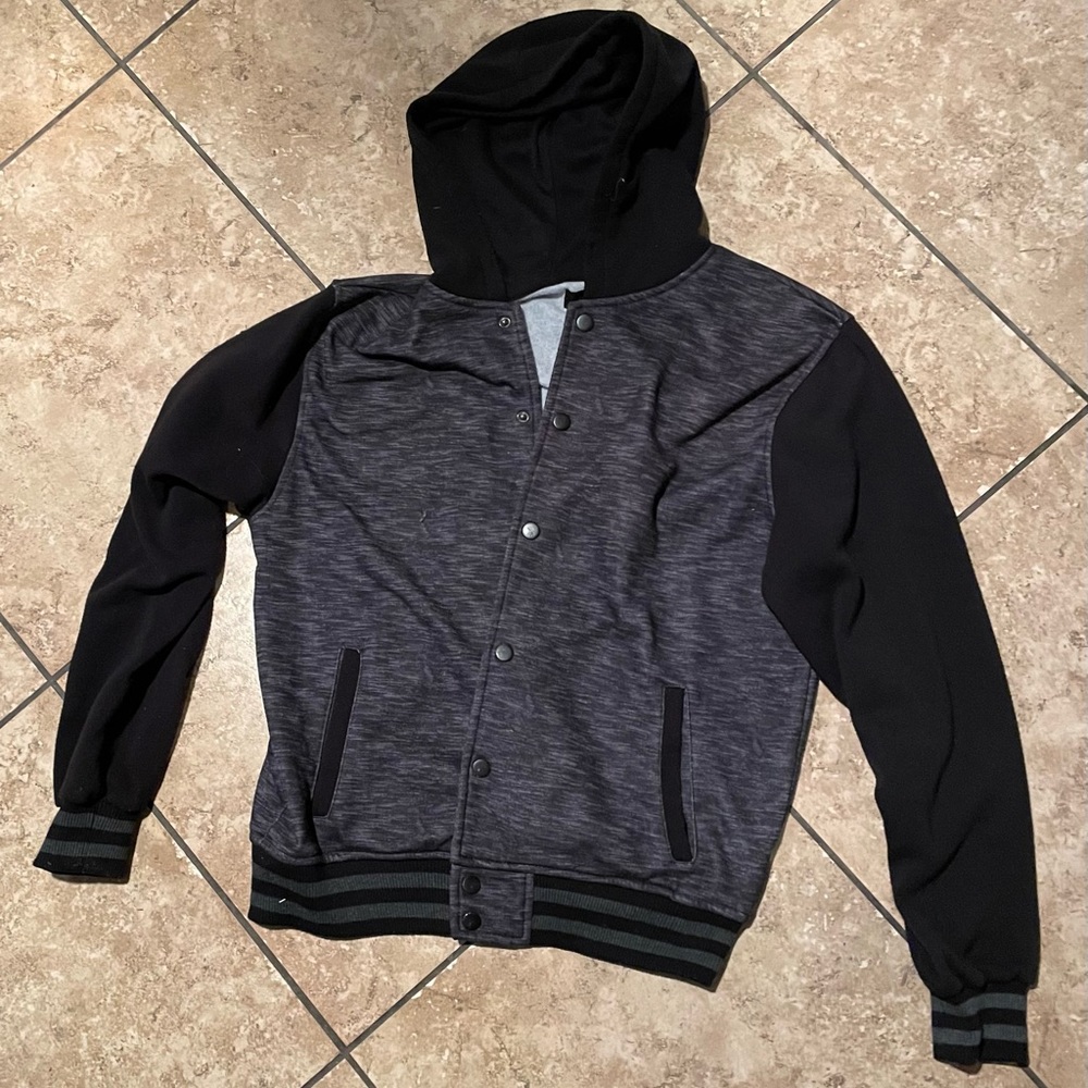 Hooded Button Up Sweater XL Black and Gray